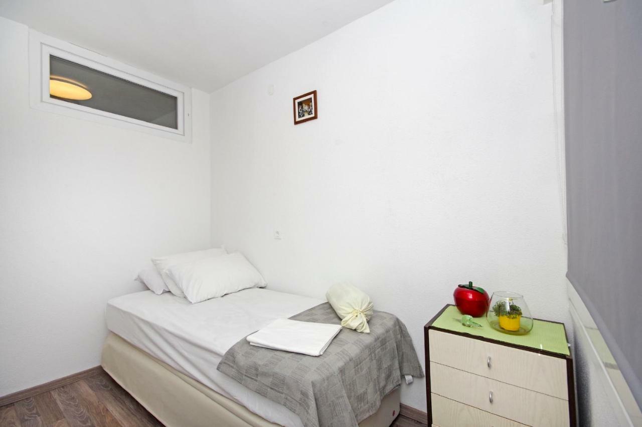 Apartment Nugal Makarska Eksteriør billede